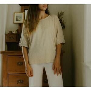 The simple folk terry top